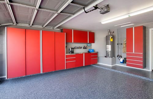 Red-Cabinets-w-Stainless-Workbench-Blue-Ice-Floor-Grey-Slatwall-Angle--Aug-2013
